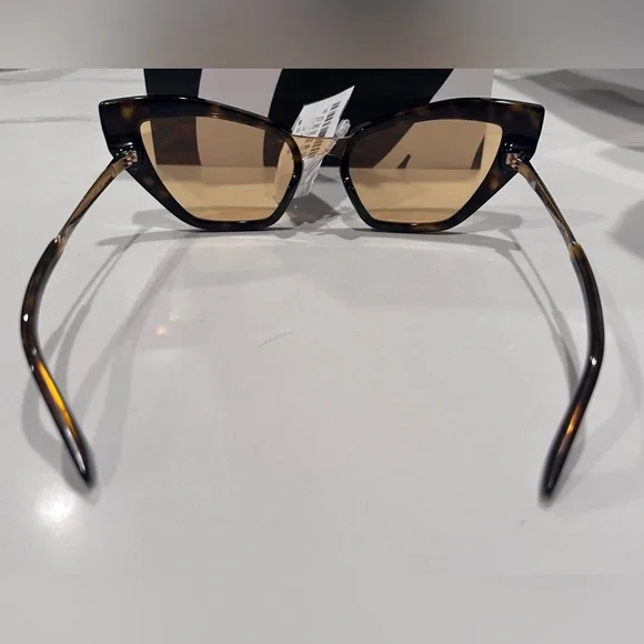 Dolce & Gabbana Sunglasses - Picture 6 of 12